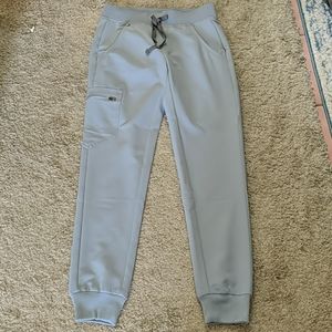 Brand new Figs Zamora Scrub Pants
